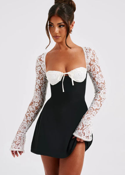 Saneva | Elegantes Minikleid aus Spitze