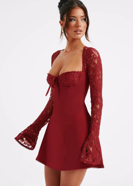 Saneva | Elegantes Minikleid aus Spitze